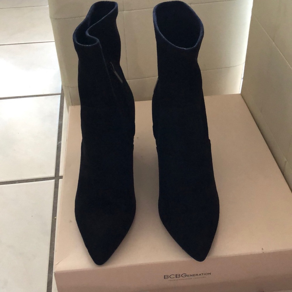 BCBGenaration Black Suede Boots